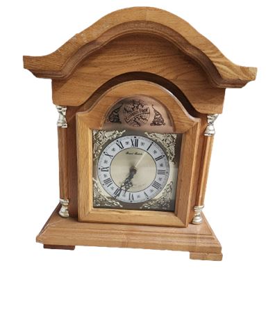 Quartz "Tempus Fugit" Mantle Clock