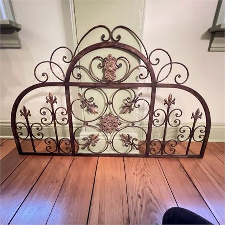 Decorative Wrought Metal Style Wall Accent Art
