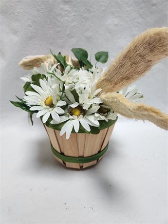 Small Easter Centerpiece