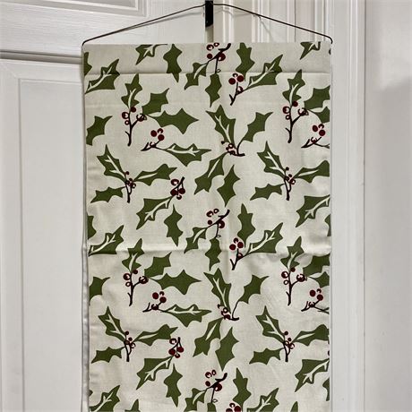 New 16 x 72" Holly Patterned Table Runner