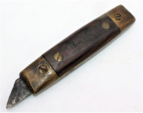 VTG Knife I.P. HYDE wood brass