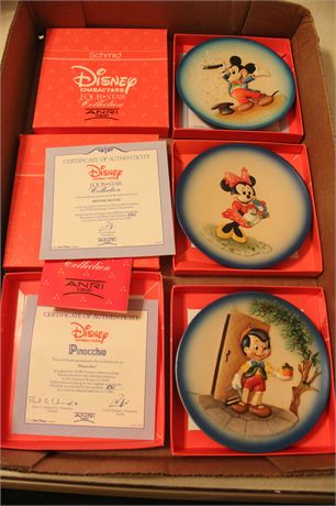 Disney Characters Four Star Collection Plates