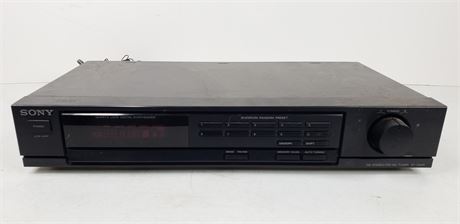 Sony FM Stereo/FM-AM Tuner Model # St-JX401