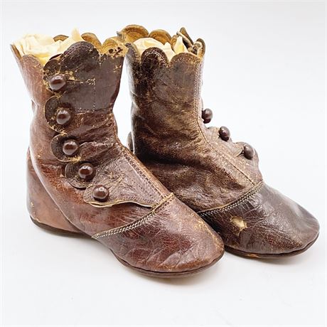 Victorian Pair of Childs Boots