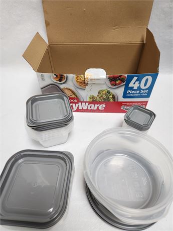 Everyware Plastic Storage Containers, see description