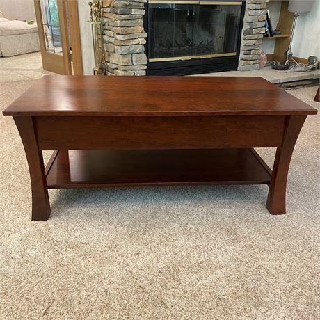Solid Wood Cherry Wood Lift Top Coffee Table