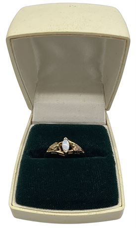 12k Yellow Gold Australian Opal Ring