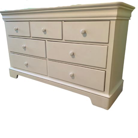 Stanley Furniture Young American Dresser