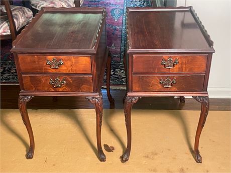 Pair Mahogany Queen Ann Style Side Tables