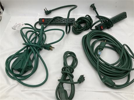 Outdoor Extension Cords & Power Strips