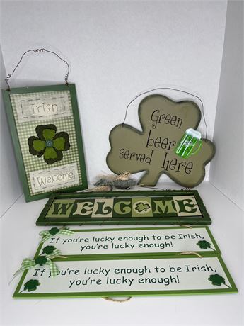 St. Patrick's Day Signs Lot of 5