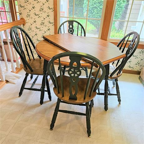 Wood Dining Table 4 Chairs & Leaf