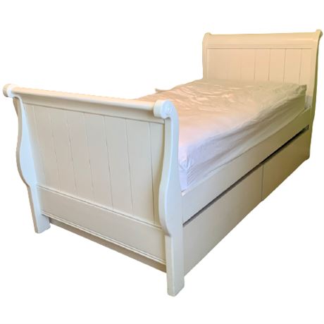 Stanley Furniture Twin Size Sleigh Bed Trundle