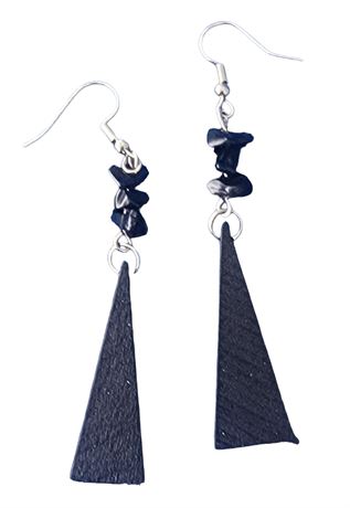 Elegant black bead and geometric drop pendant earrings