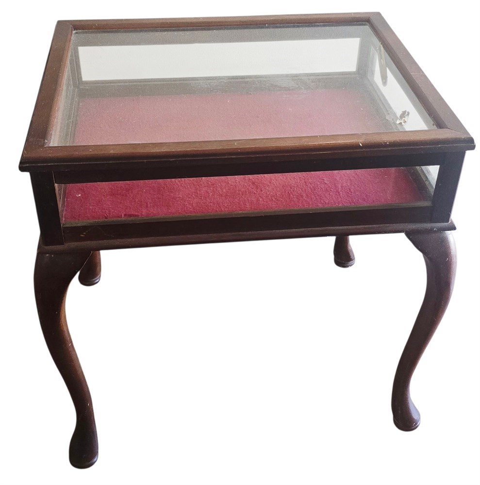 Rust Belt Revival Online Auctions - Vintage Wood/Glass curio table ...
