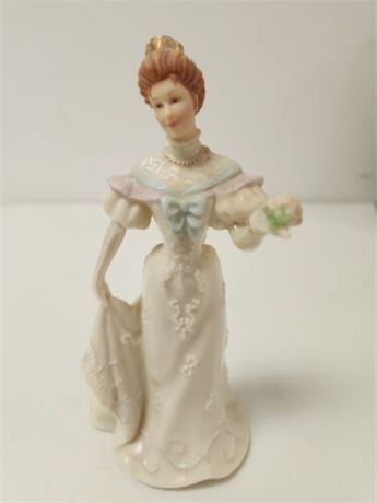 Lenox "The Enchanting Guest" Ivory Fine China Figurine Victorian Woman
