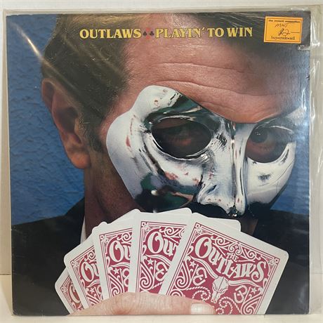 Outlaws Playin’ To Win AB 4205 0798