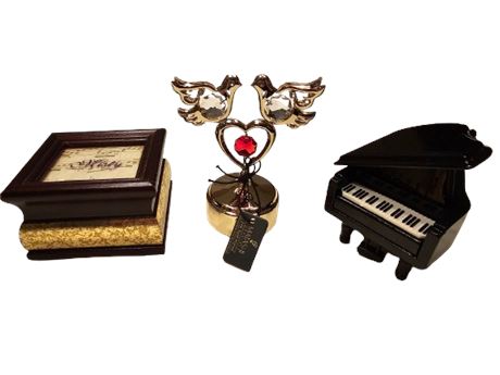 Matashi 24K Gold Plated Music Box, P. Graham Dunn Inc. Music Box, & Piano Music