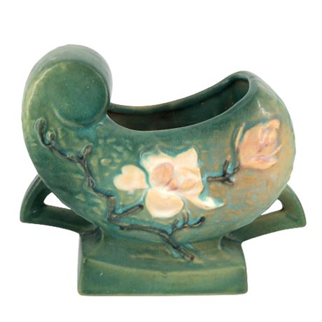 Roseville Pottery USA Magnolia Vase 183-6