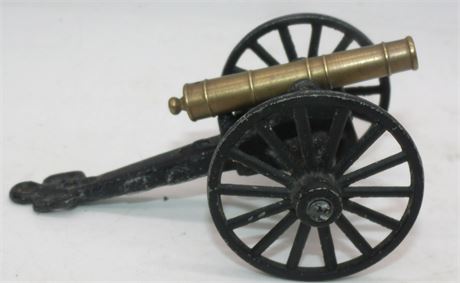 Metal toy cannon