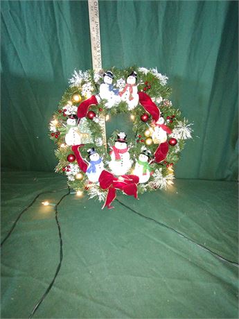 Lighted christmas wreath