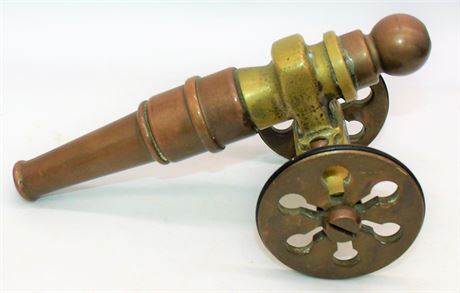 Brass cannon 8"
