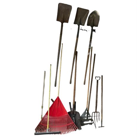 Lawn & Garden Tools Buy Out