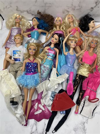 Barbies Lot of 10