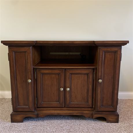 Solid Wood TV Stand / Entertainment Center