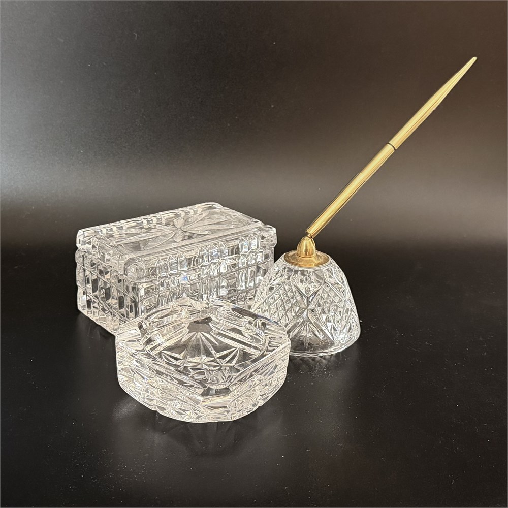 Rust Belt Revival Online Auctions - Cut Glass and Crystal Desk Items