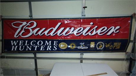 Budweiser Welcome Hunters 2000 Banner