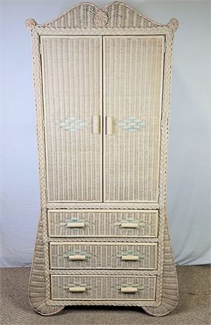 Coastal Style Wicker 4 Drawer Dresser Off White with Hints of Blue