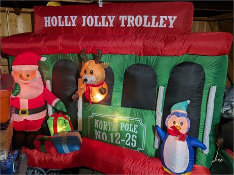 Rust Belt Revival Online Auctions - 7 x 8' Holly Jolly trolley Inflatable