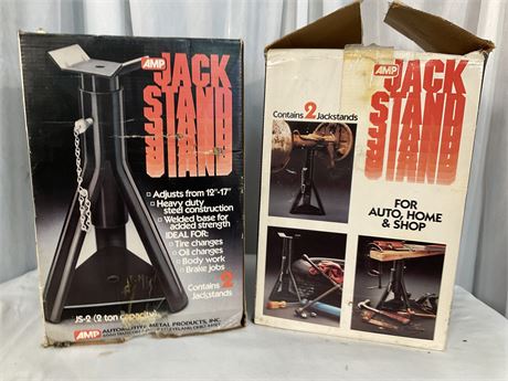 4 - AMP JACK STANDS