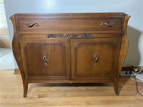 Northern Furniture Company Cabinet