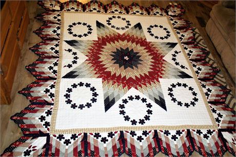 Beautiful STAR quilt Claire Murray 111"
