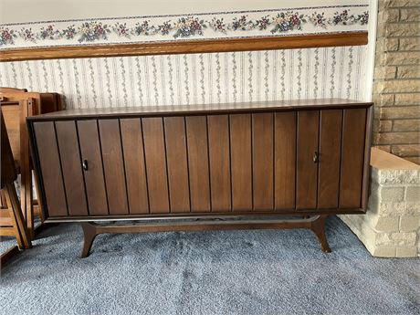 Mid-Century Zenith Stereophonic High-Fidelity Phonograph Console