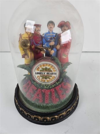 Beatles Sgt. Pepper's Lonely Hearts Club Band Musical Bell Jar Limited Edition