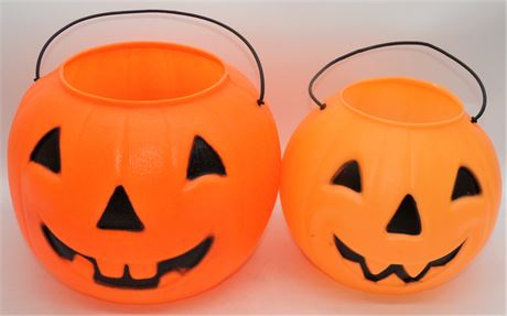 Halloween jack o lantern candy pails