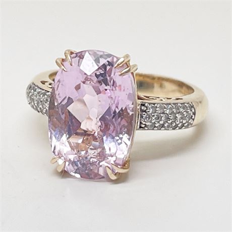 Pink Sapphire and Diamond 14 K Yellow Gold Cocktail Ring