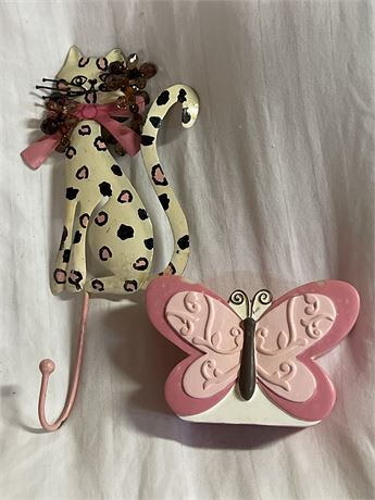 Cat hook and butterfly decor
