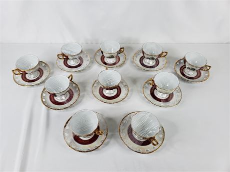 Imperial Porcelain Czekoslovakian Design Gold Trimmed Tea Cup & Saucer Sets