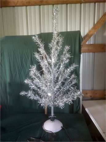 Revolving aluminum christmas tree