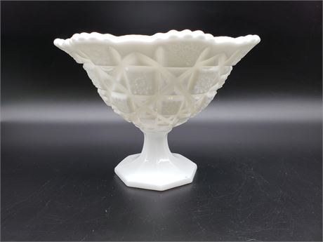Westmoreland Milk Glass "Old Quilt" Compote Footed Round Bowl