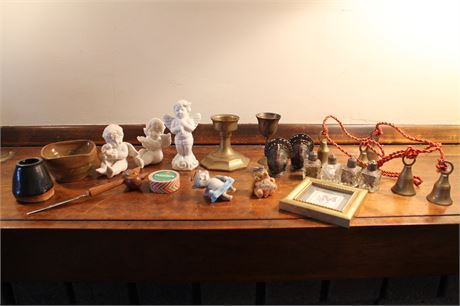Figurines and Trinkets