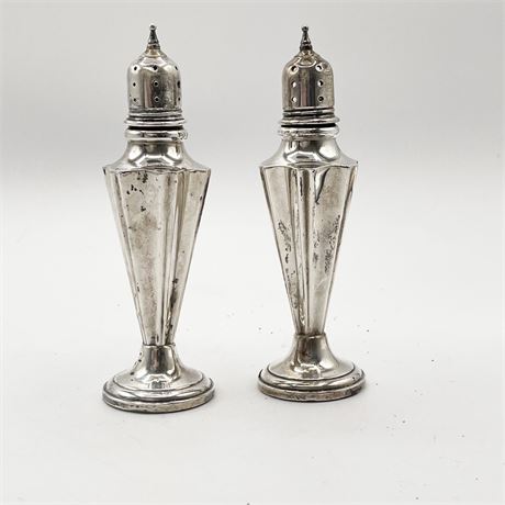 Revere Silversmiths Sterling Silver Salt and Pepper Service 537