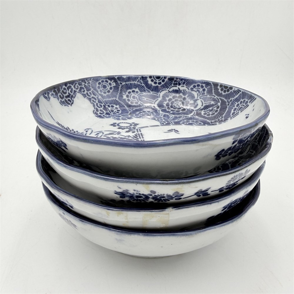 Rust Belt Revival Online Auctions - Japanese Blue & White Porcelain ...